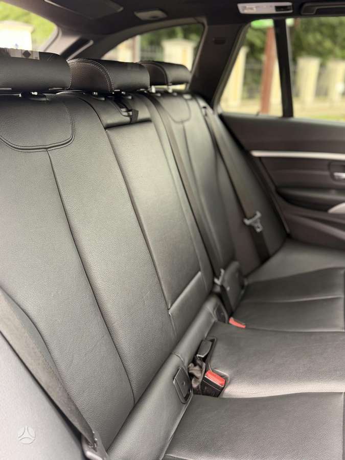 BMW 320, 2.0 l., wagon