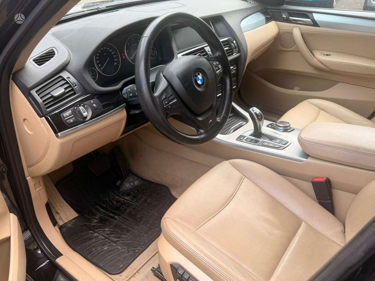BMW 330, 3.0 l., Хэтчбек