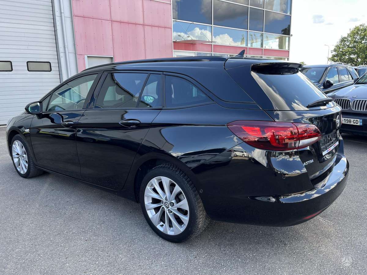 Opel Astra, 1.2 l., Универсал