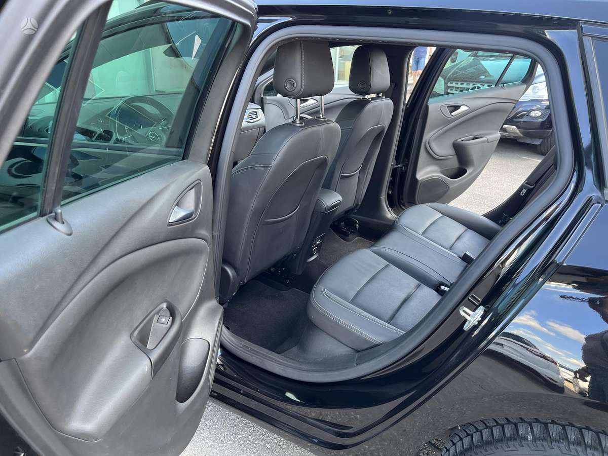 Opel Astra, 1.2 l., Универсал