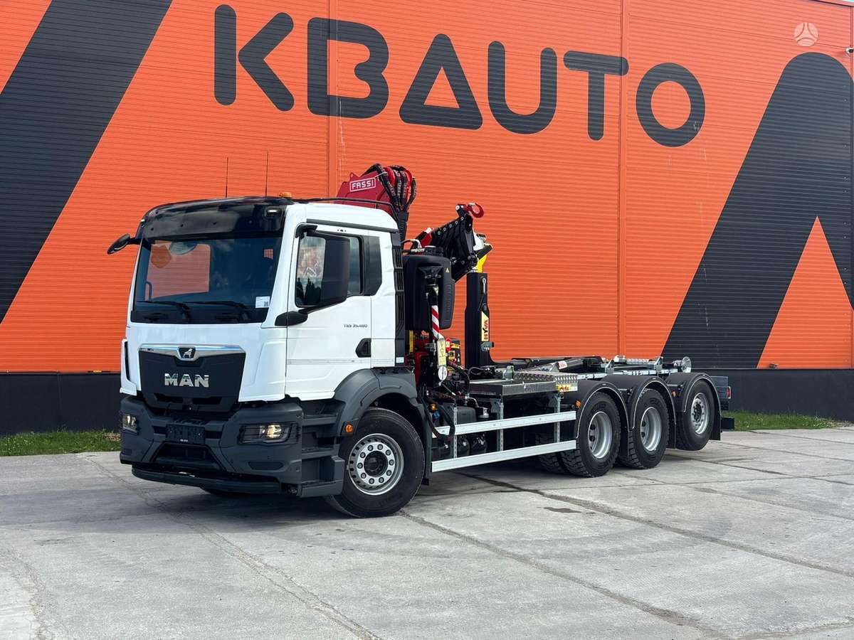 MAN TGS 35.480 8x4*4, с краном