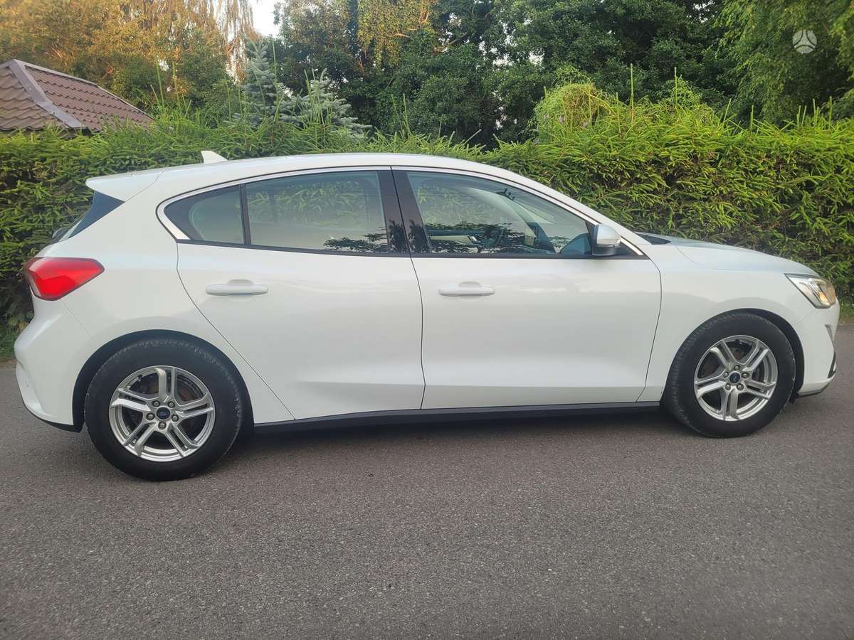 Ford Focus, 1.5 l., Хэтчбек