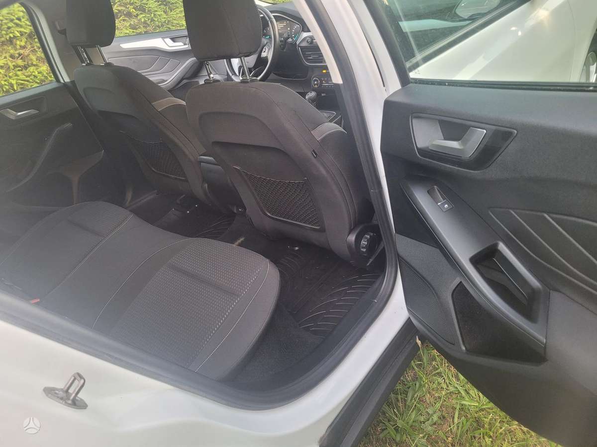 Ford Focus, 1.5 l., Хэтчбек