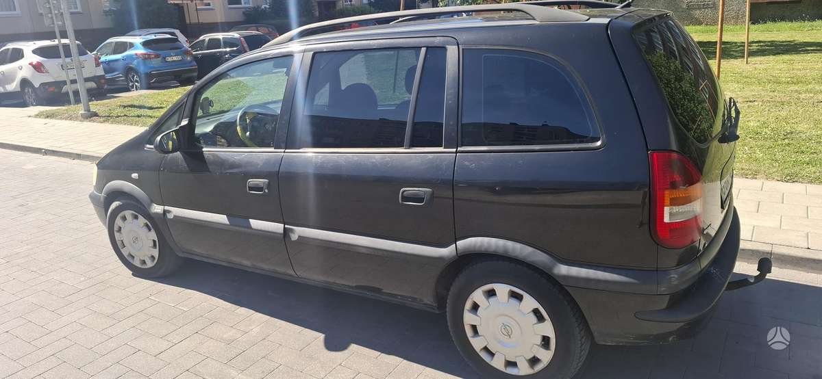 Opel Zafira, 2.0 l., Универсал