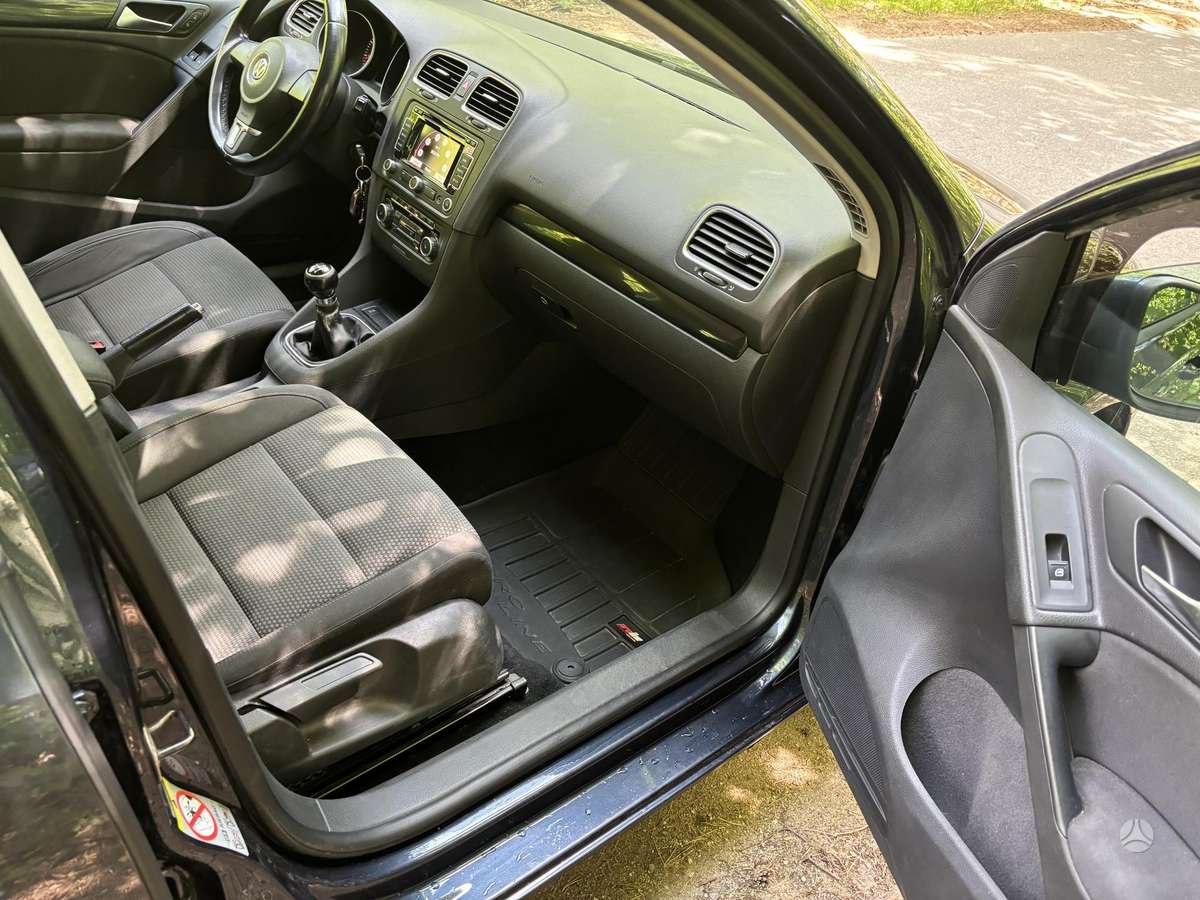 Volkswagen Golf, hatchback