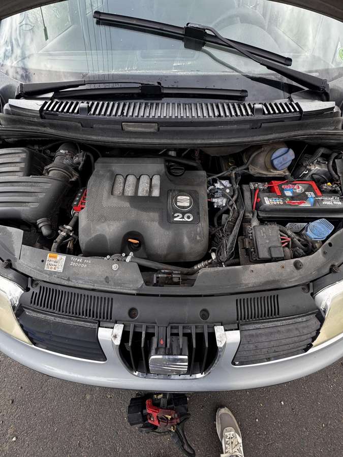 Seat Alhambra, 2.0 l., Минивэн
