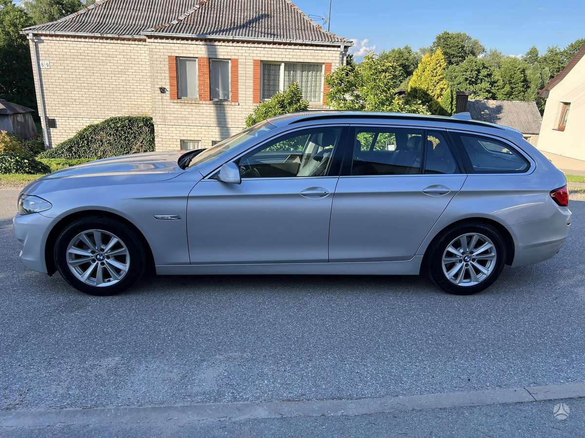 BMW 520, 2.0 l., wagon
