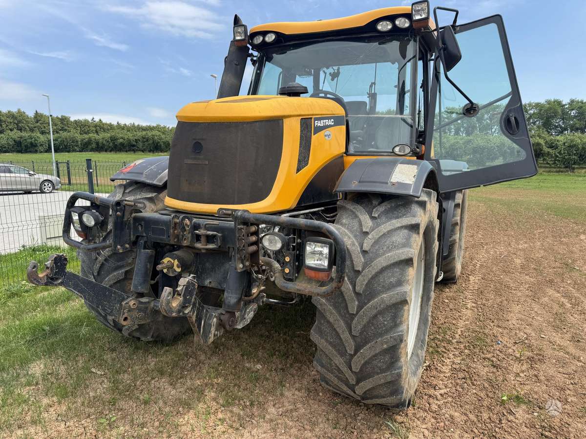 JCB JCB 3230, traktori