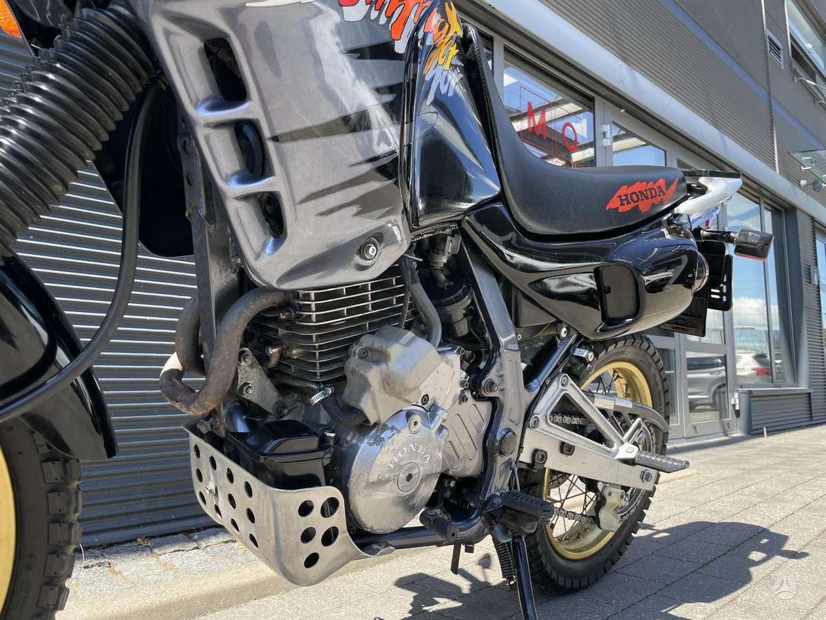 Honda NX (Dominator) 650cc, эндуро / adventure