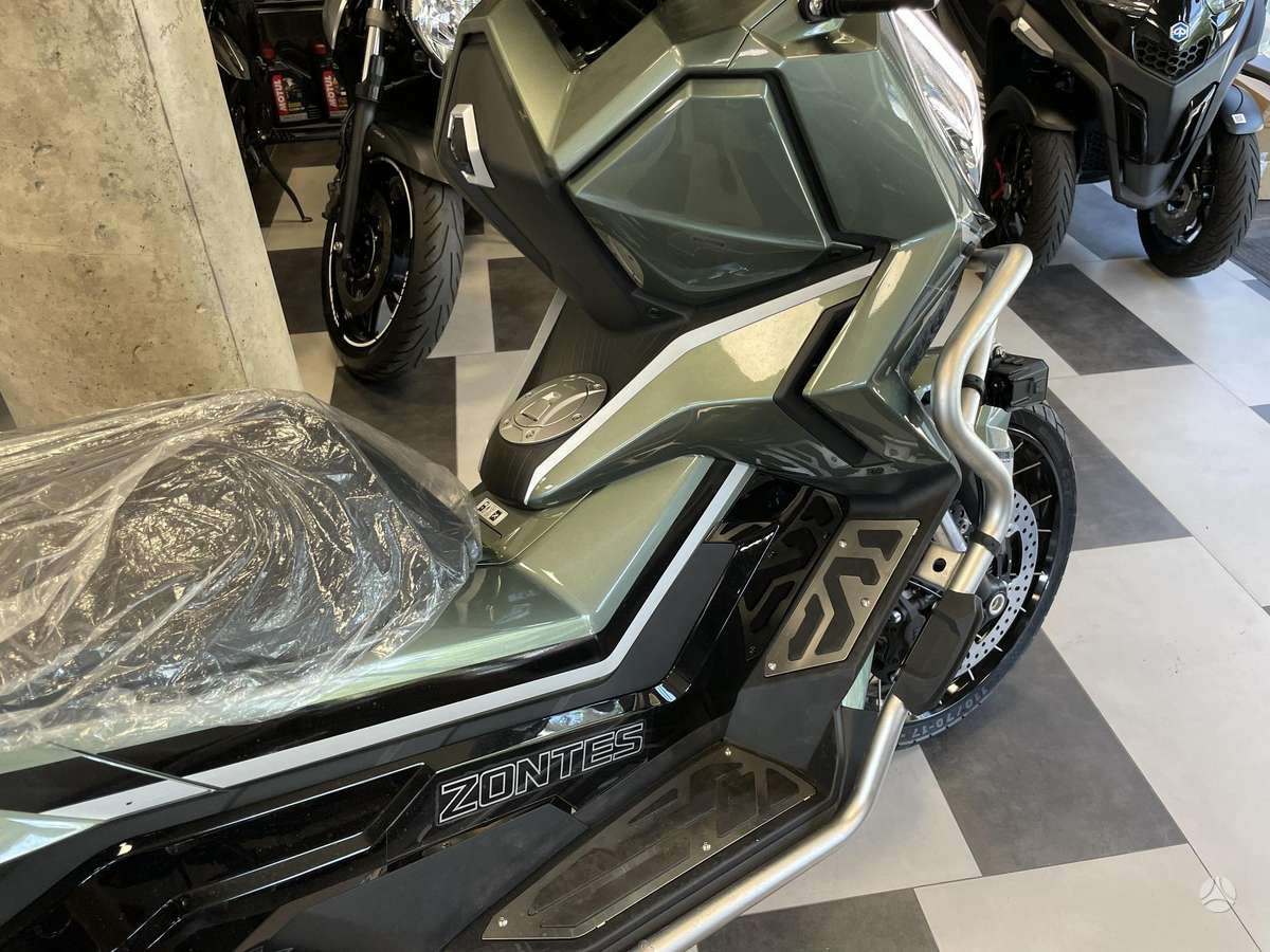 Zontes 350X 368cc, scooters / mopeds