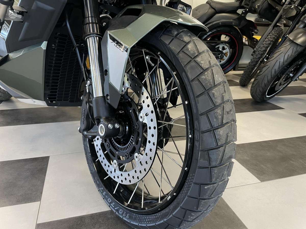 Zontes 350X 368cc, scooters / mopeds