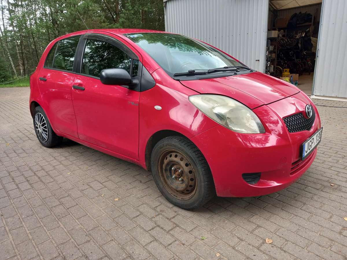 Toyota Yaris - 3