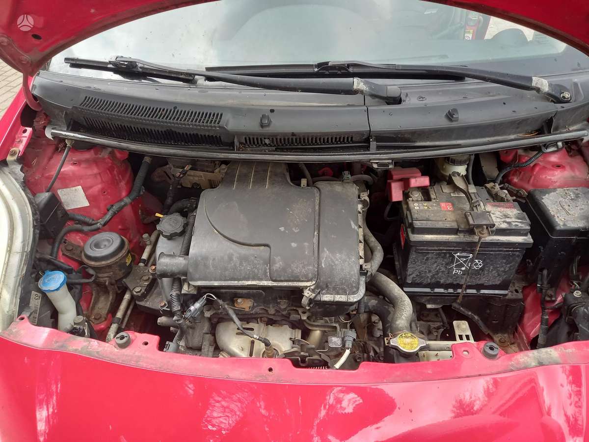 Toyota Yaris - 12