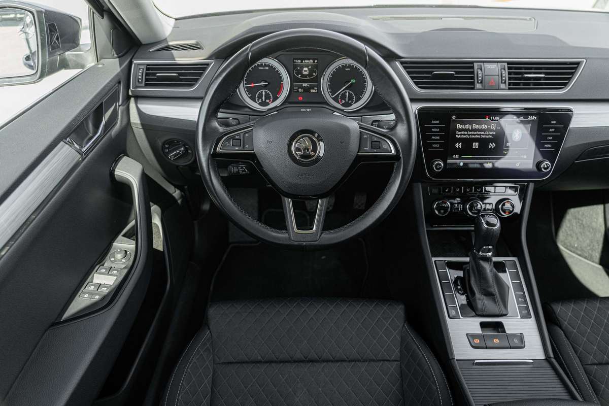 Skoda Superb, 1.6 l., Универсал
