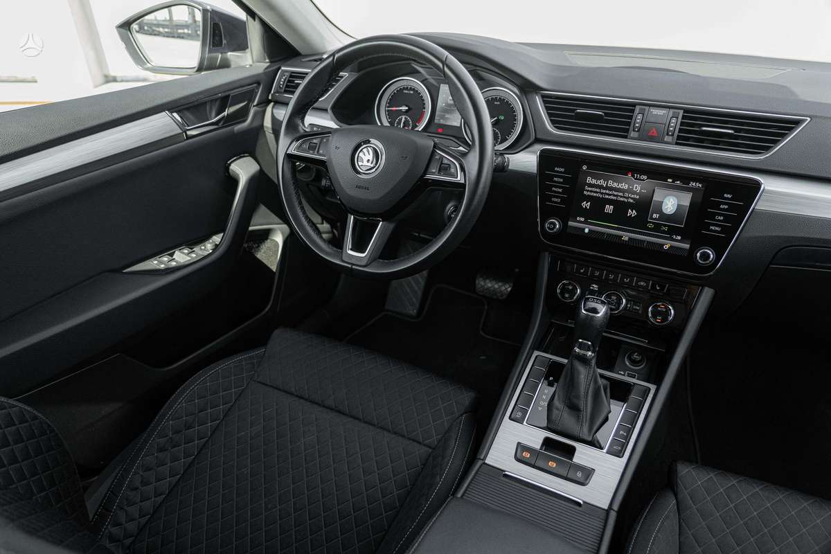 Skoda Superb, 1.6 l., Универсал