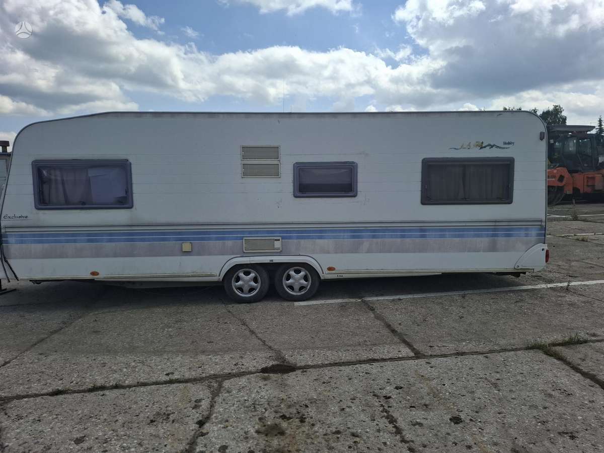 Hobby Exclusive 660SMF, caravans