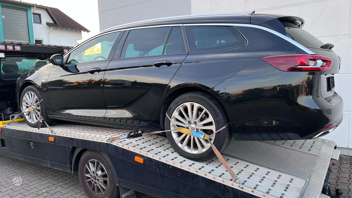 Opel Insignia, 2.0 l., Универсал