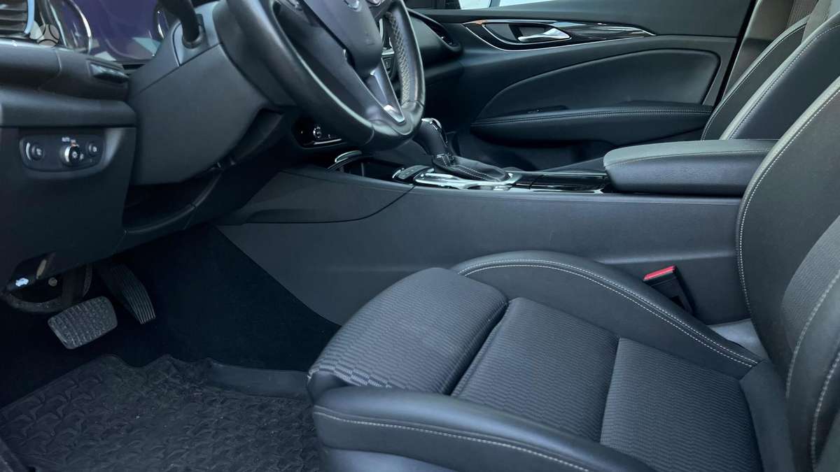 Opel Insignia, 2.0 l., Универсал