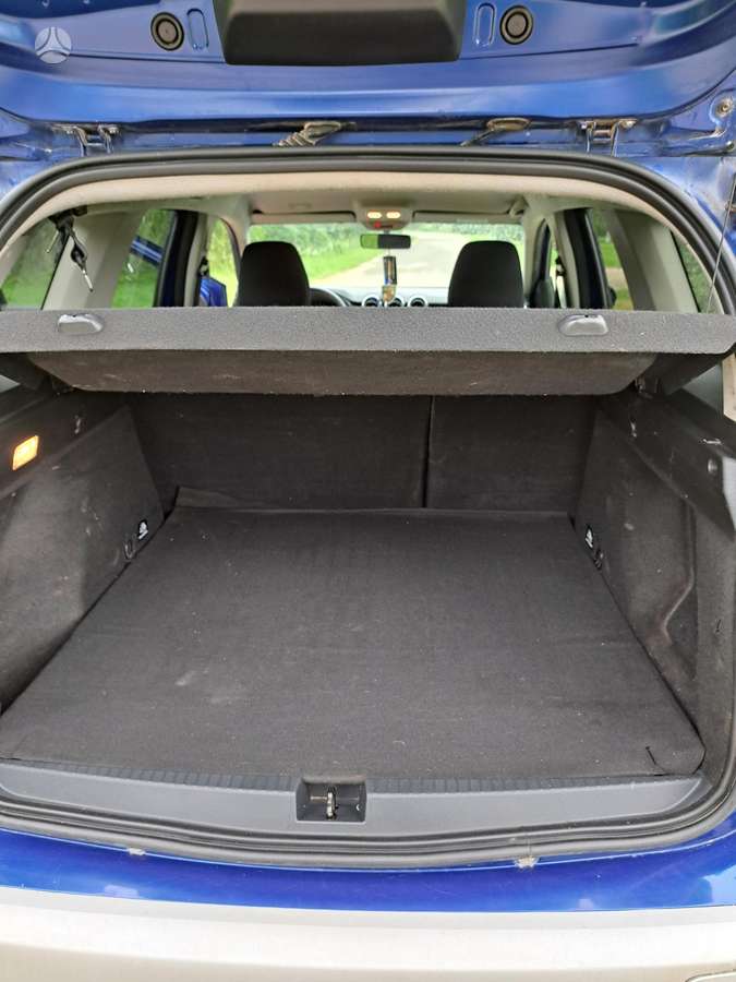 Dacia Duster, 1.3 l., Внедорожник / Кроссовер
