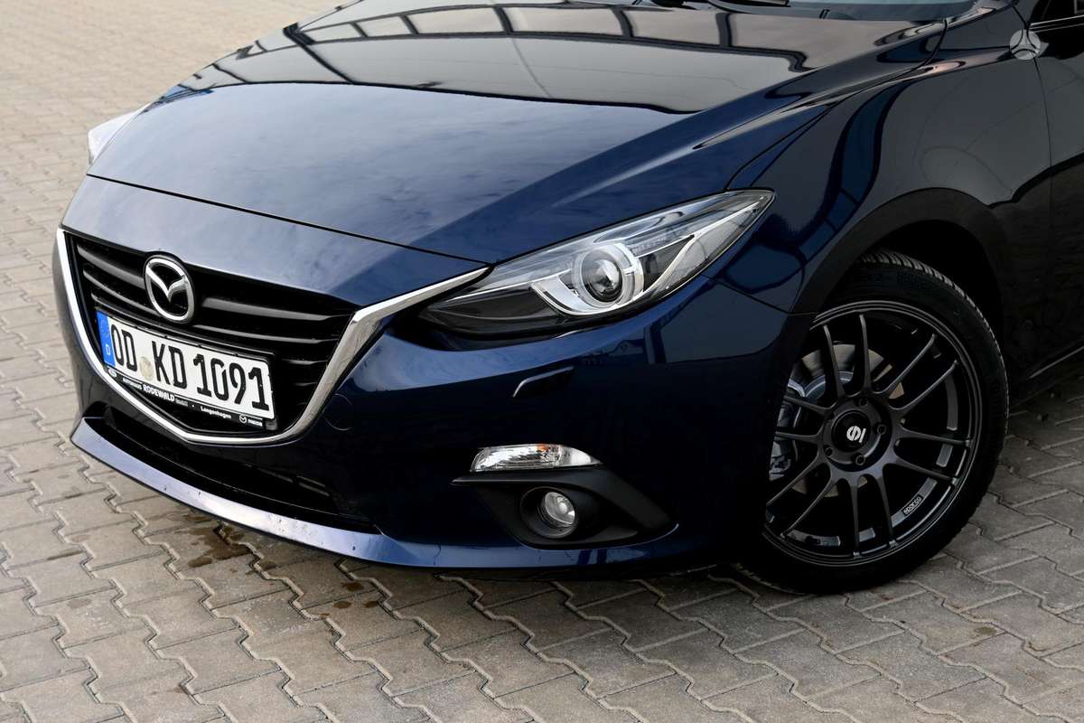 Mazda 3, 2.2 l., hatchback
