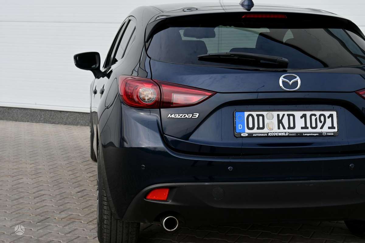 Mazda 3, 2.2 l., hatchback