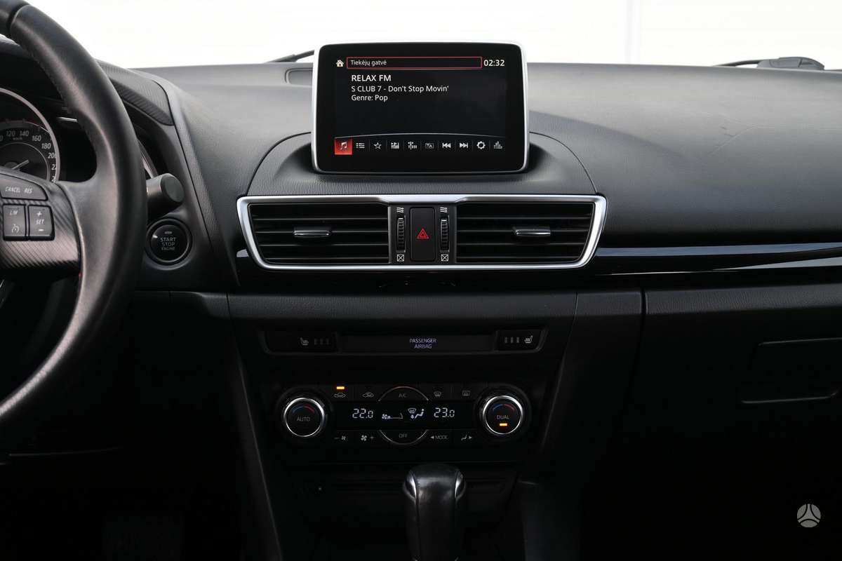 Mazda 3, 2.2 l., hečbekas