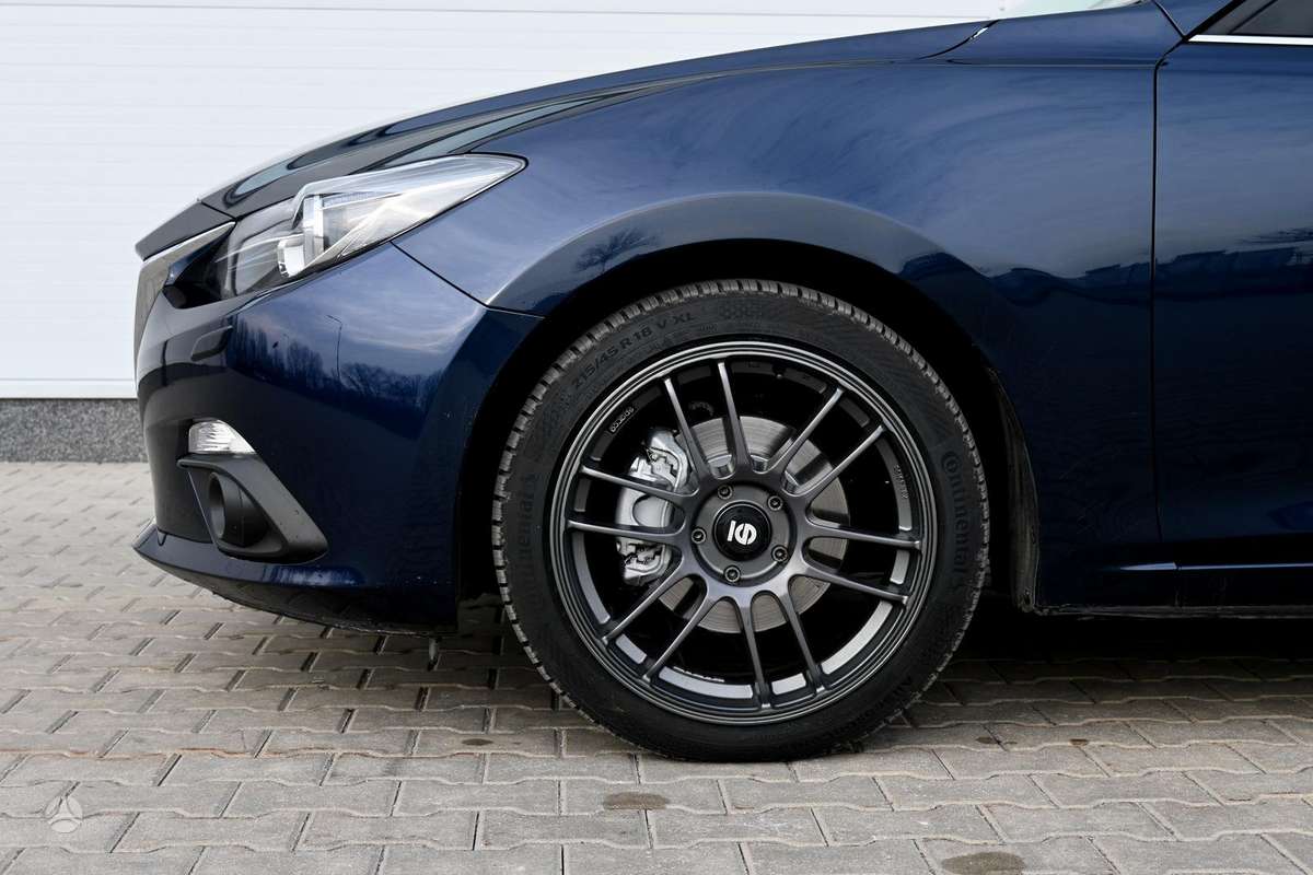 Mazda 3, 2.2 l., hatchback