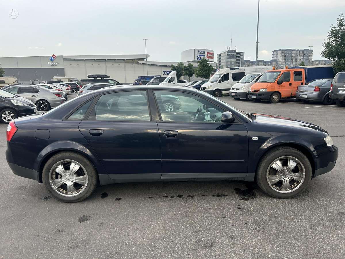 Audi A4, 2.4 l., Седан