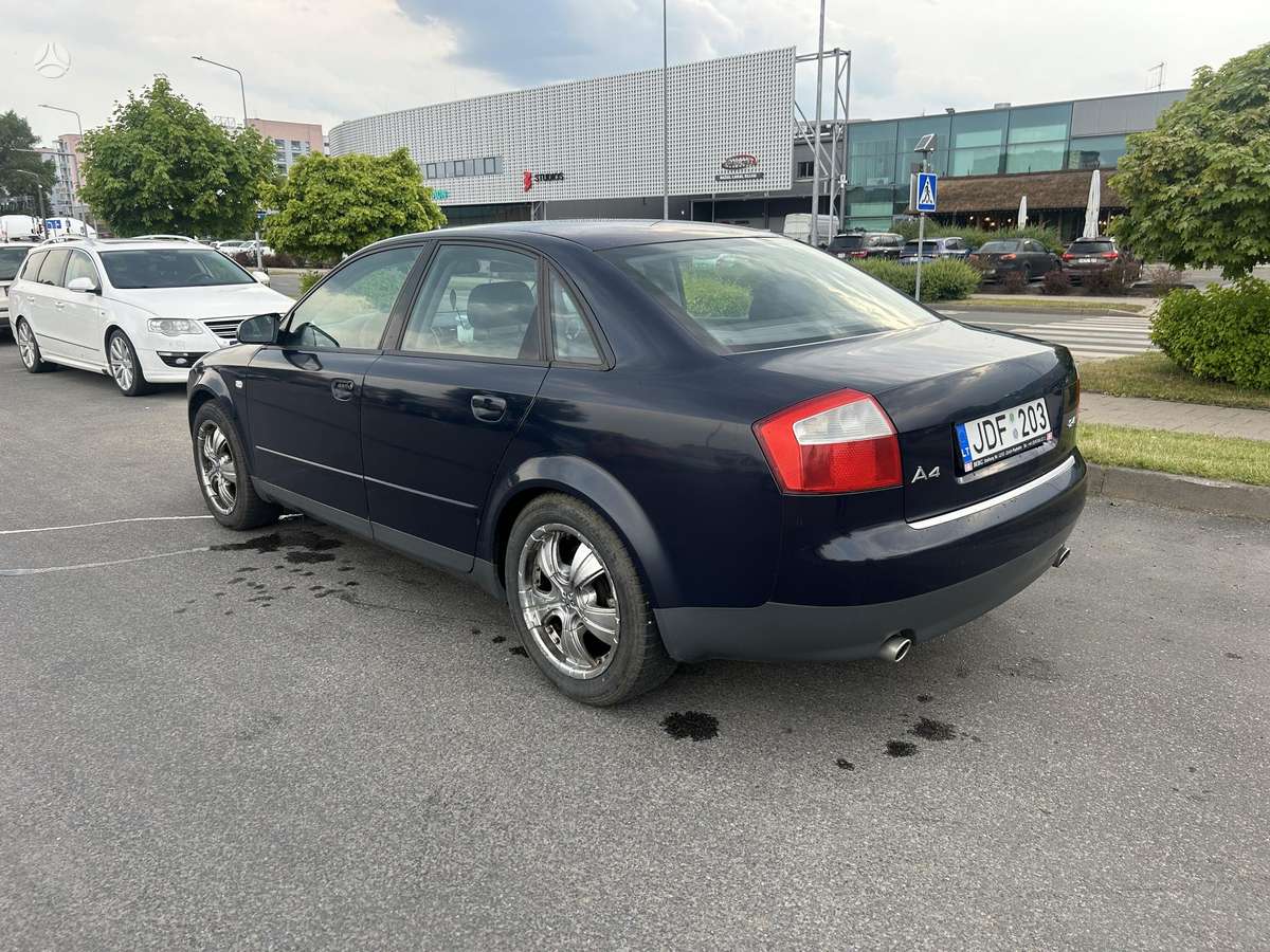 Audi A4, 2.4 l., Седан