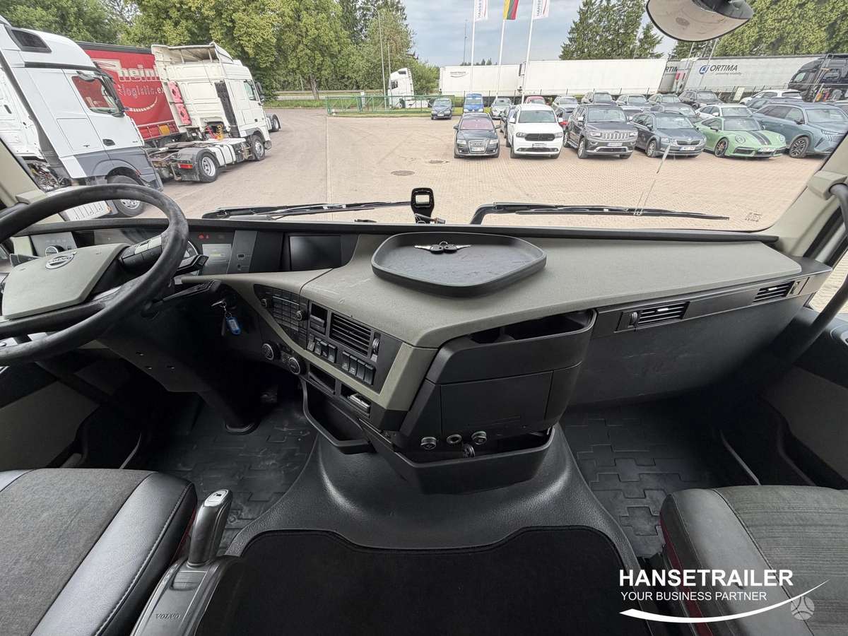 Volvo FH FH500, double sleeper