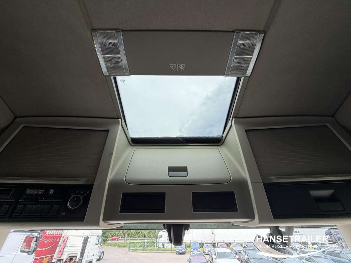 Volvo FH FH500, double sleeper