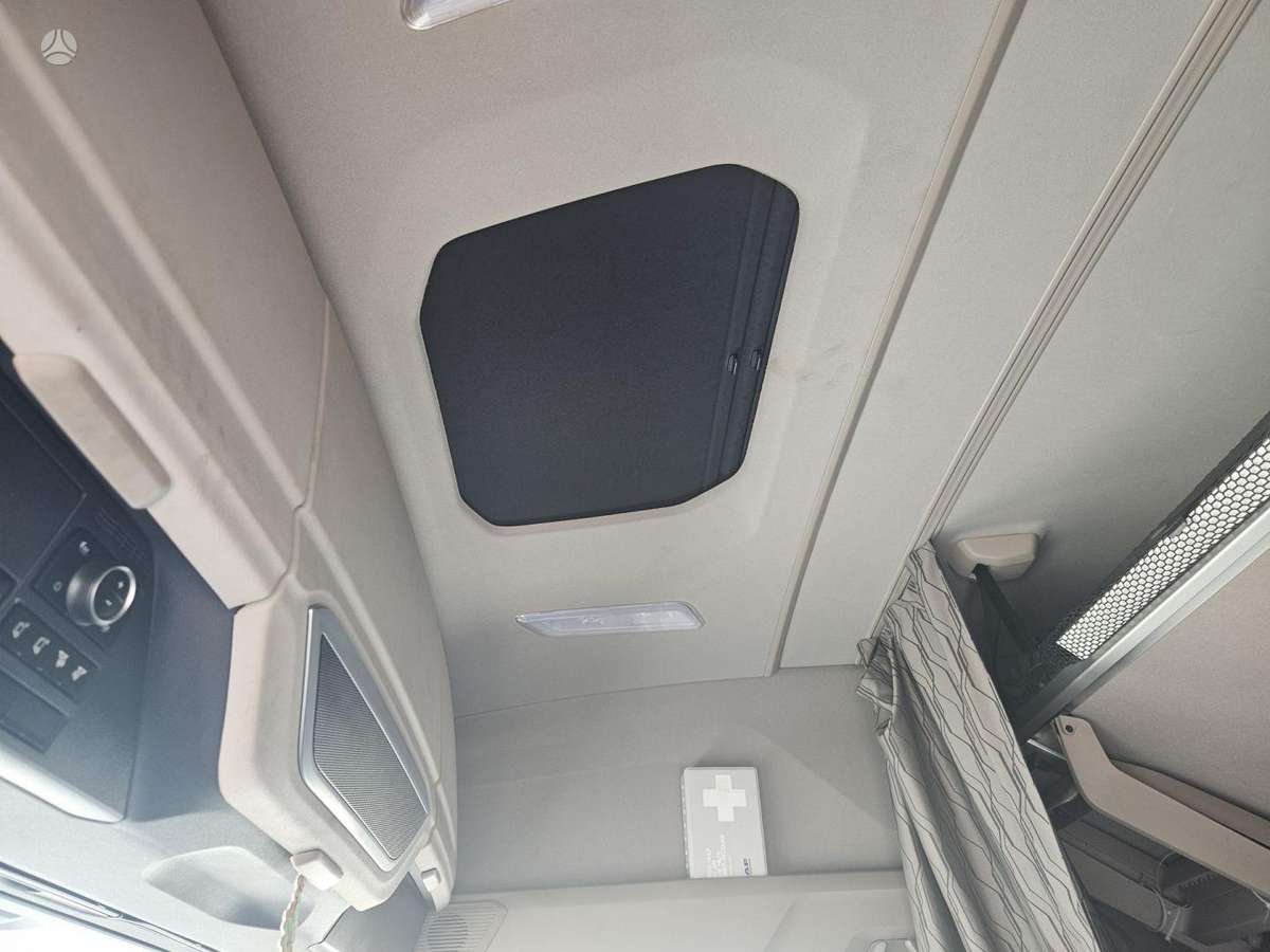DAF XG 480 FT, double sleeper