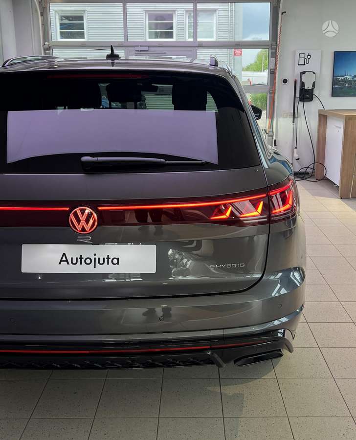 Volkswagen Touareg - 6