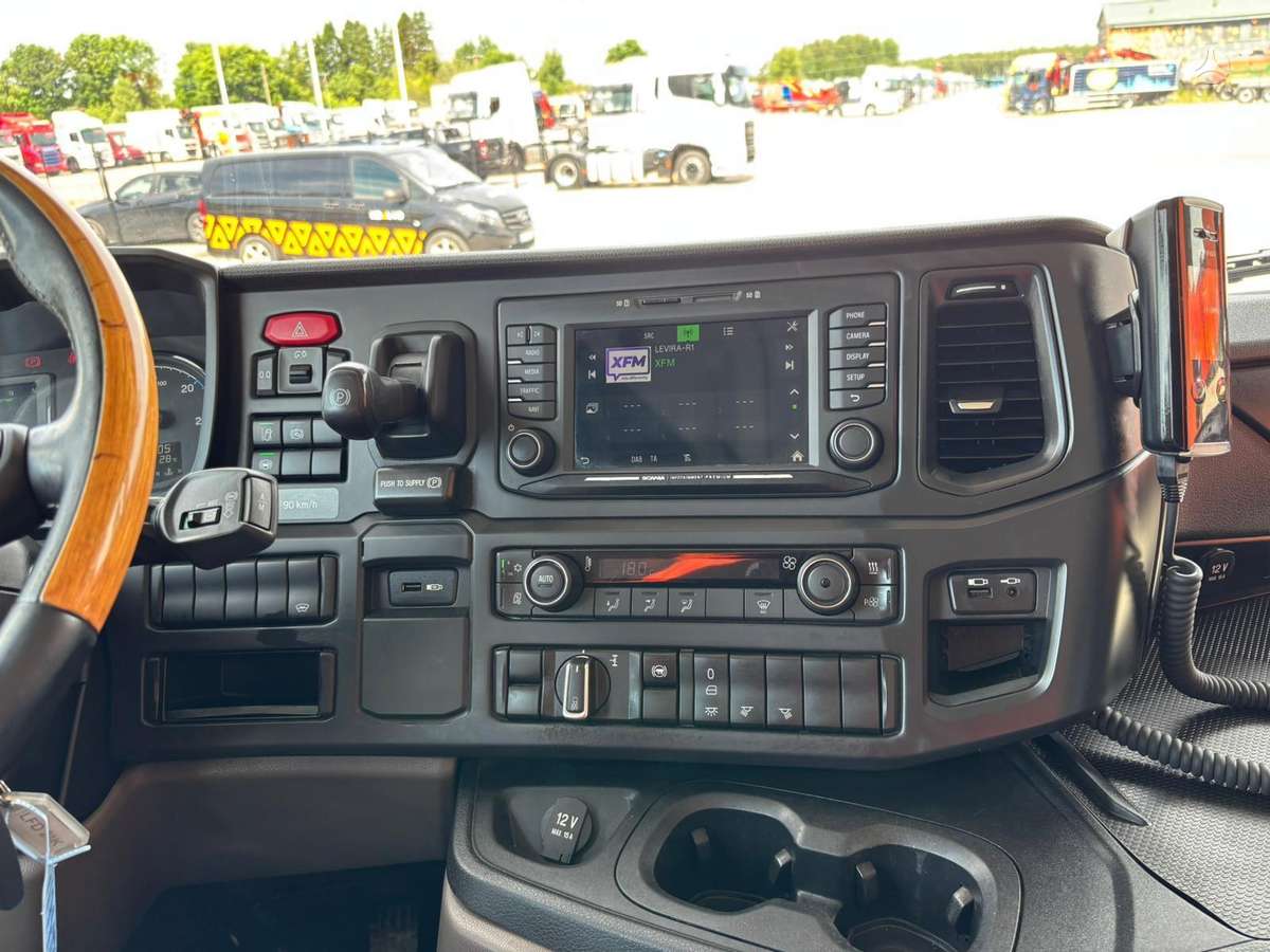 Scania P 360 4x2, no sleeping space