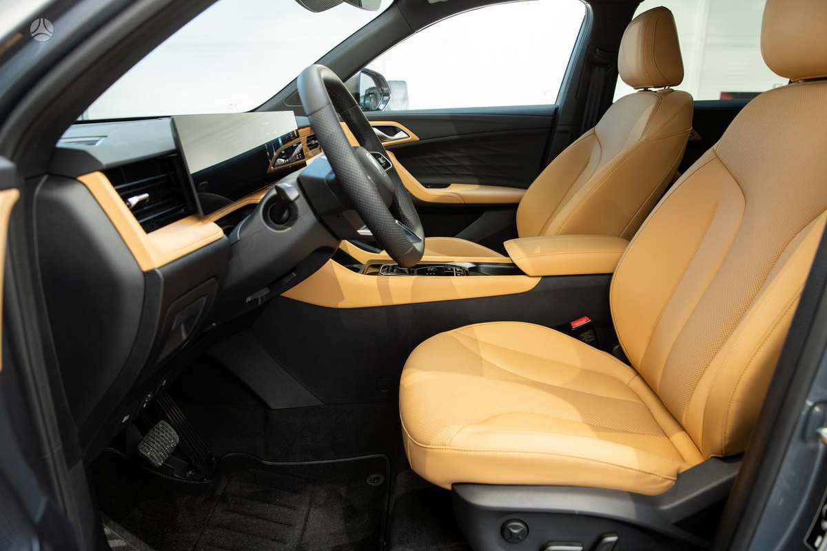 MG HS , 1.5 l., hatchback