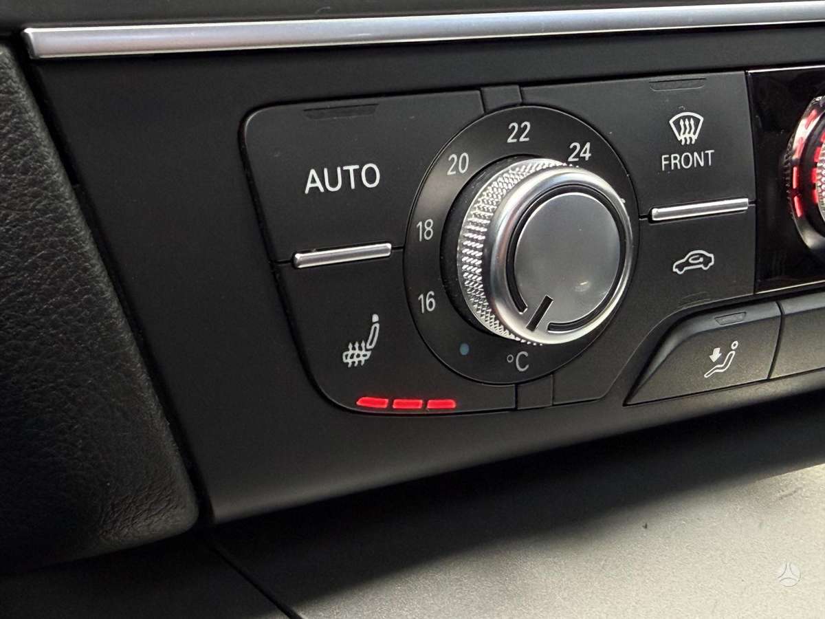 Audi A6, 3.0 l., universalas