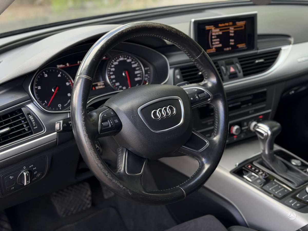 Audi A6, 3.0 l., universalas