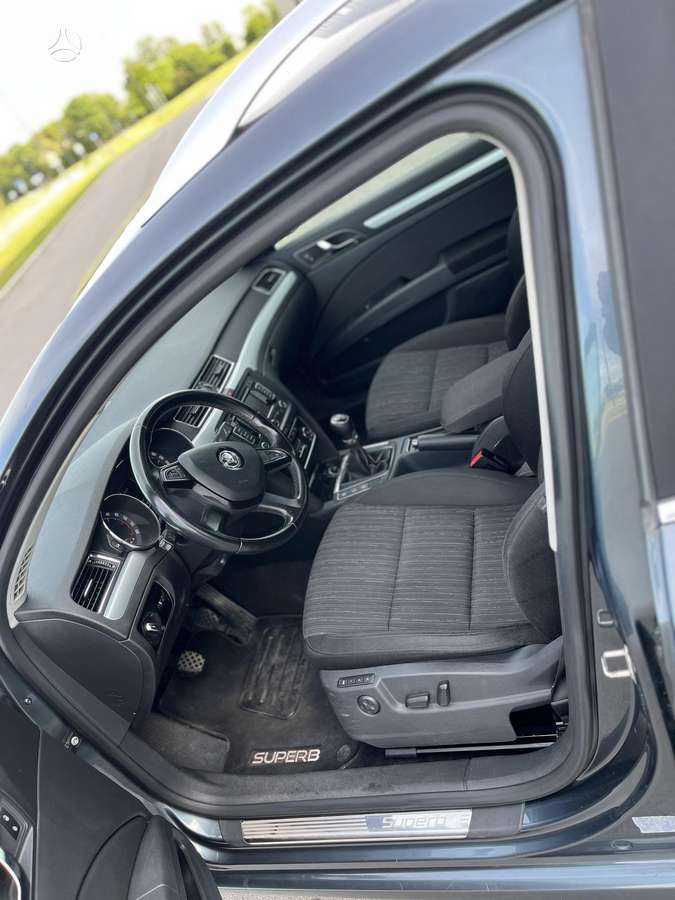 Skoda Superb, 1.6 l., Универсал