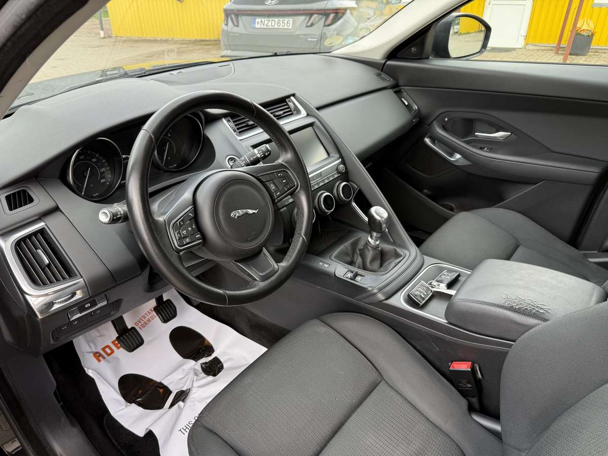 Jaguar E-Pace, 2.0 l., visureigis / krosoveris