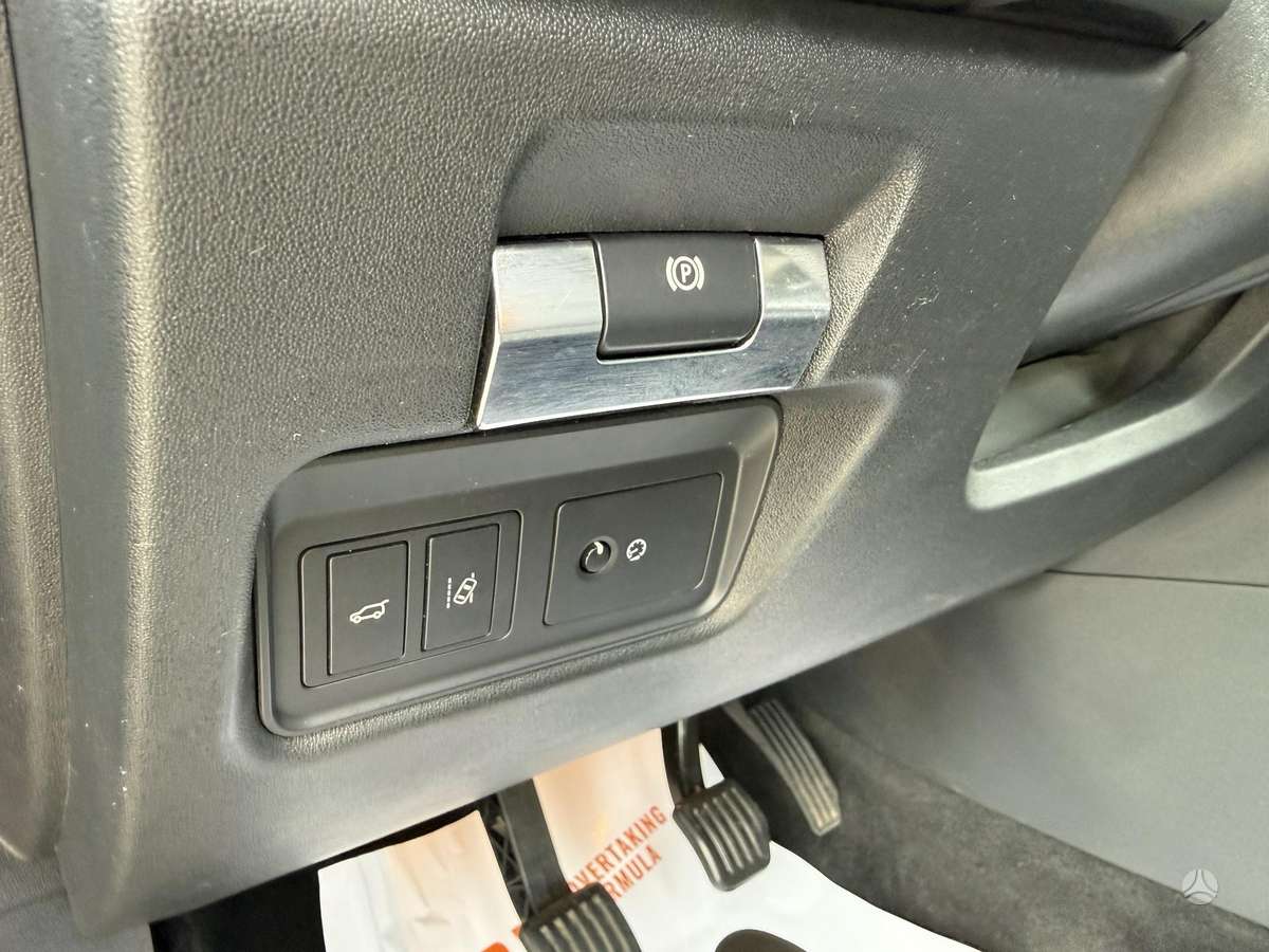 Jaguar E-Pace, 2.0 l., visureigis / krosoveris