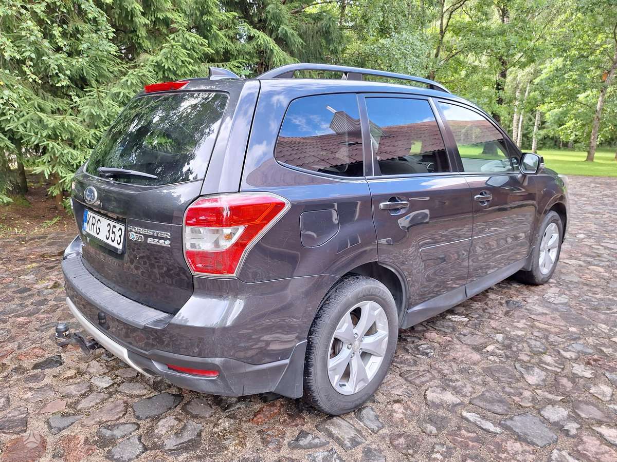 Subaru Forester, 2.5 l., off-road / crossover