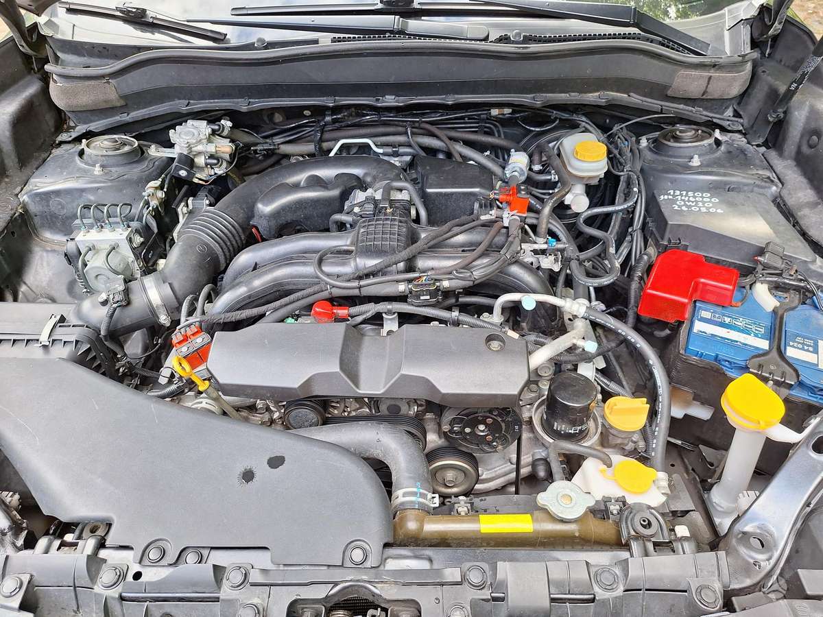 Subaru Forester, 2.5 l., off-road / crossover