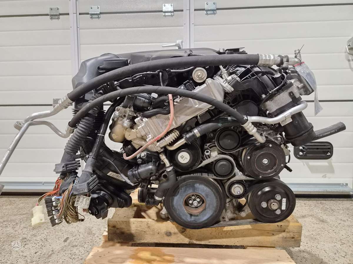 BMW 5 serija, N57D30A, двигатель