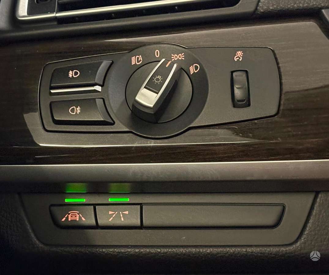 BMW 730, 3.0 l., Седан