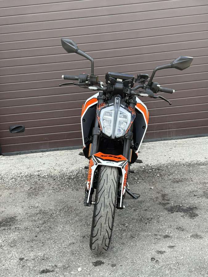 KTM Duke 125cc, street / classic