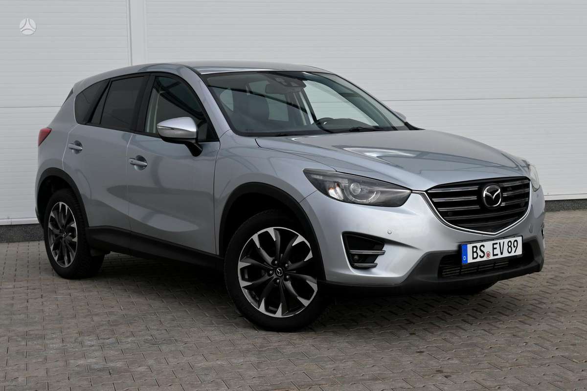 Mazda CX-5, 2.2 l., off-road / crossover