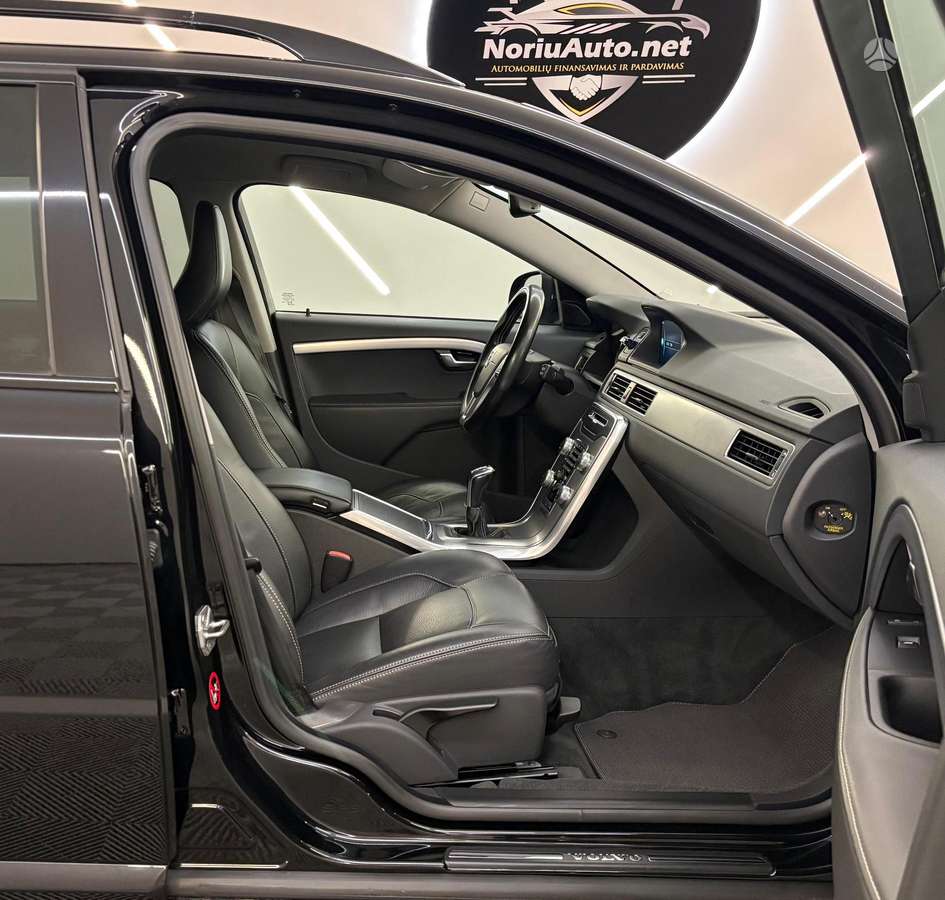 Volvo V70, 2.0 l., Универсал