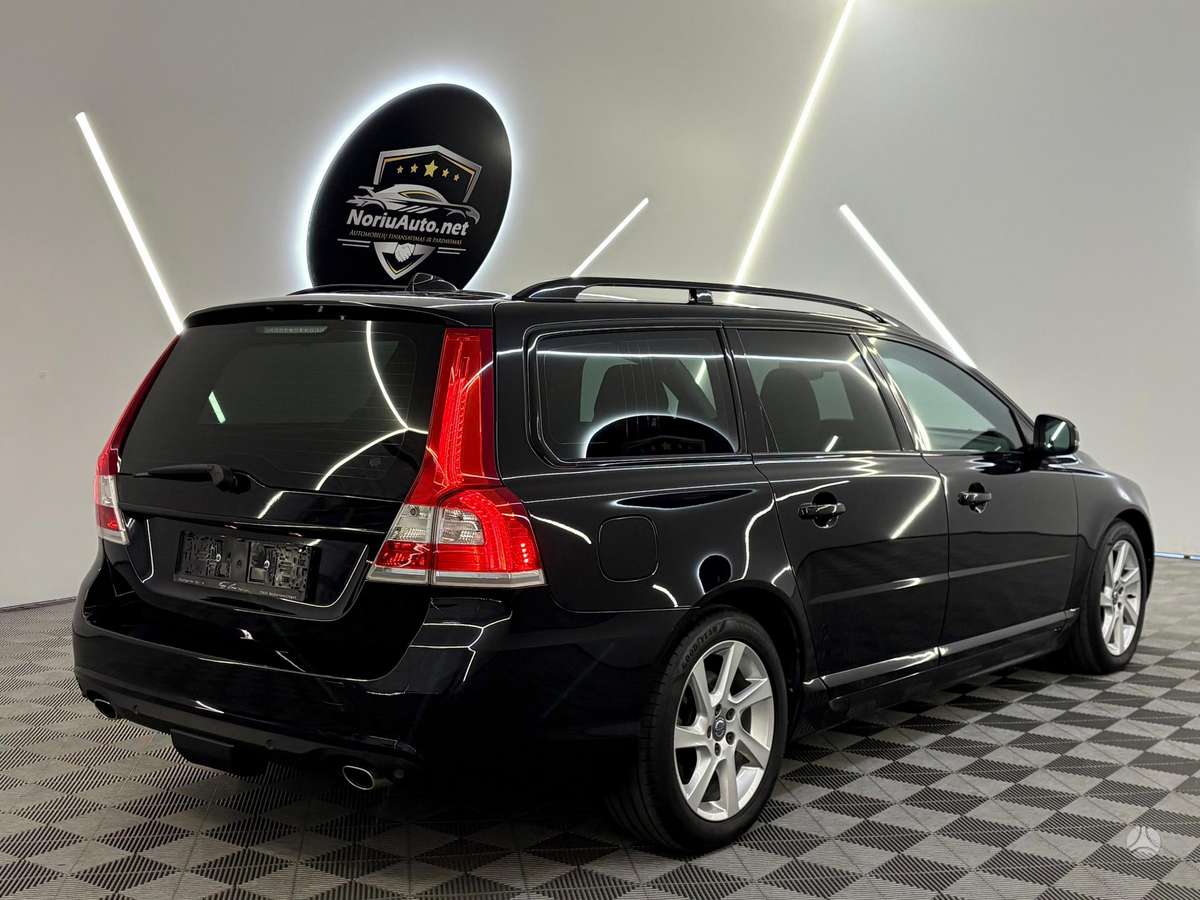 Volvo V70, 2.0 l., Универсал