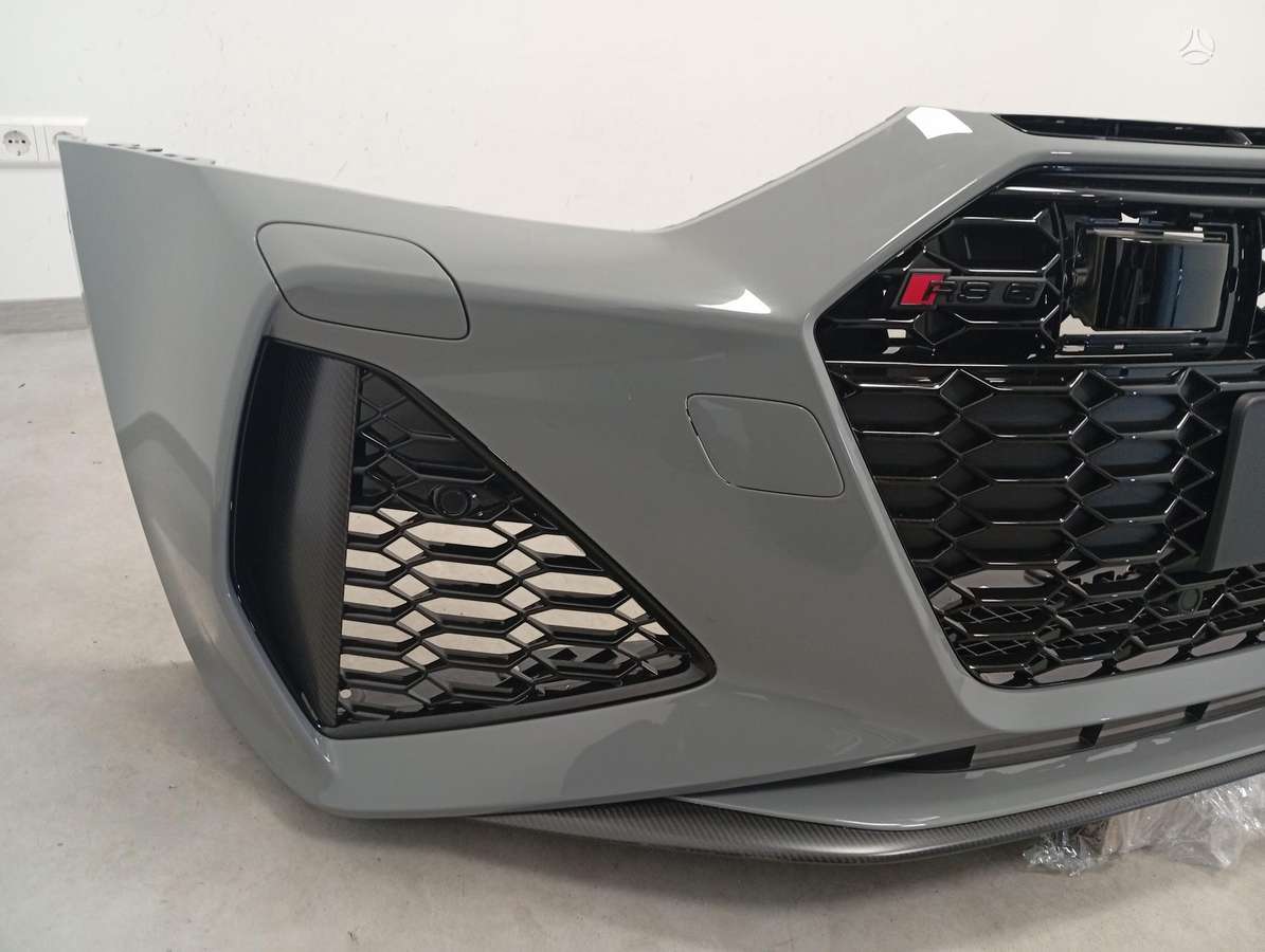 Audi RS 6 bumpers