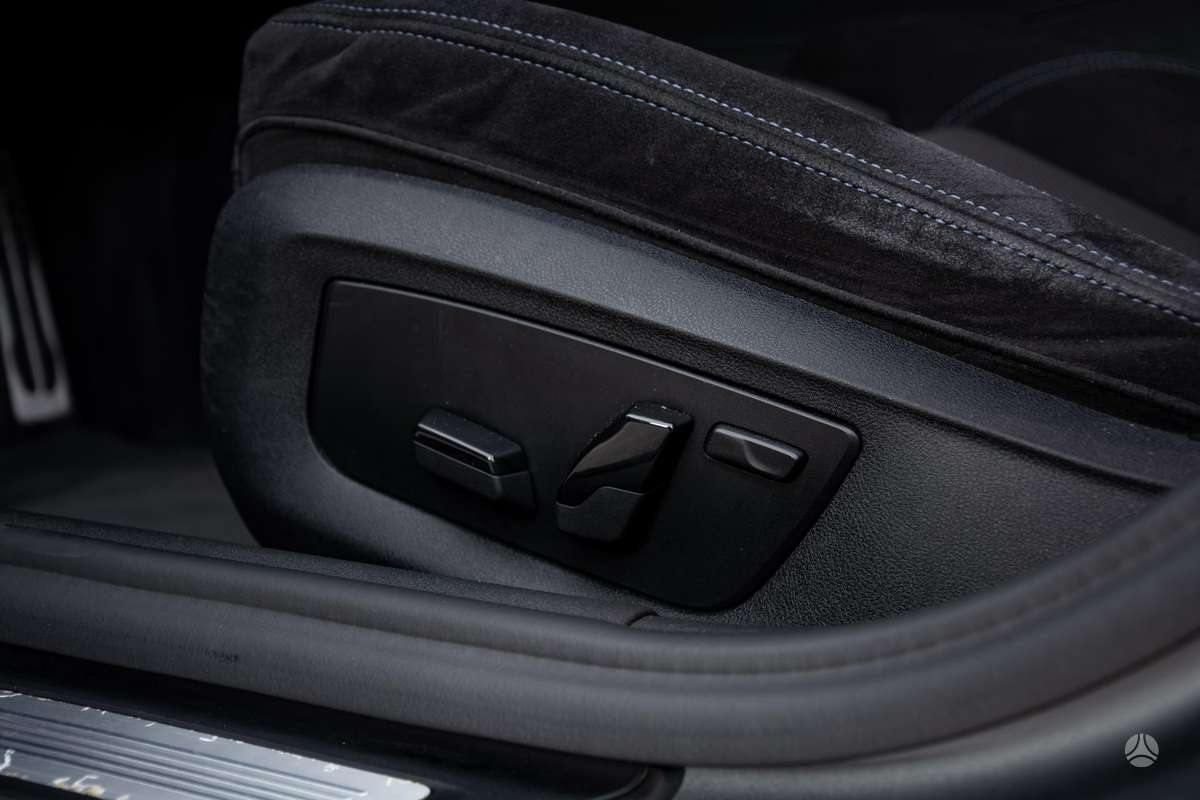 BMW 520, 2.0 l., Седан